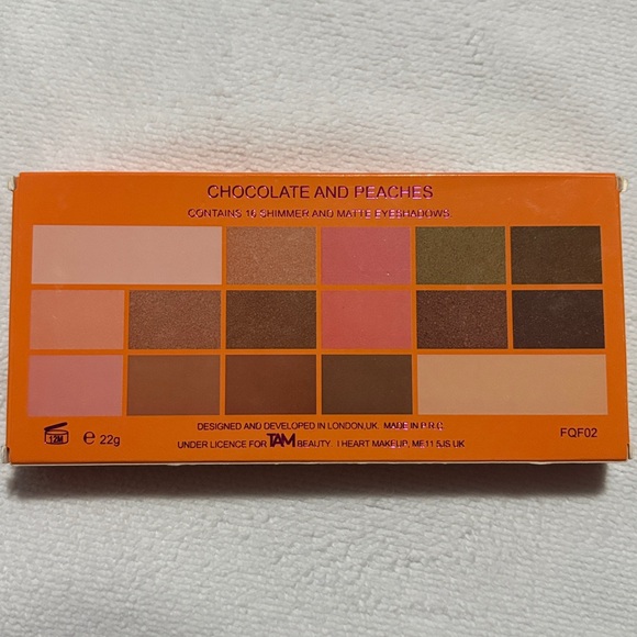CHOCOLATE AND PEACHES CONTAIN 16 SHIMMER AND MATTE EYESHADOWS - Picture 3 of 6